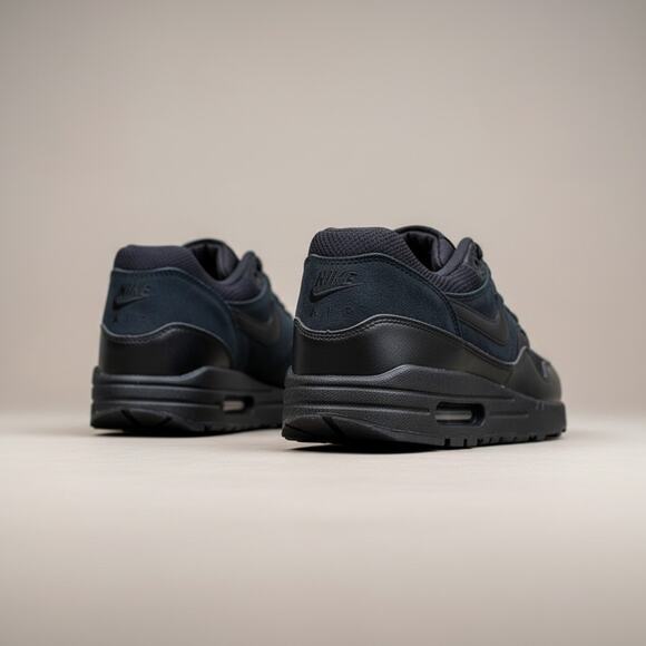 Nike Air Max 1 Essential Triple Black Men\'s Shoes Size 9.5 main image 2